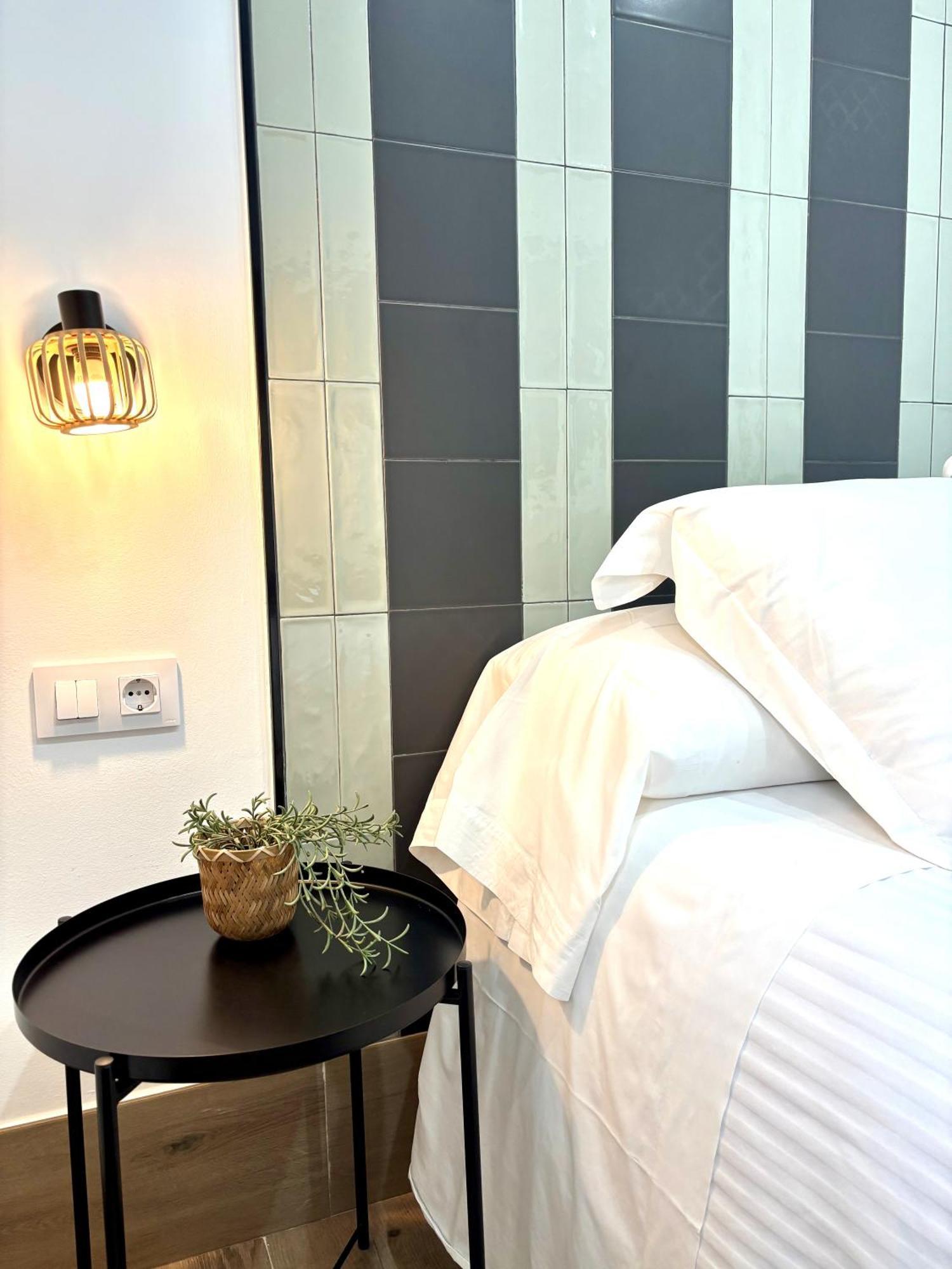 5 Soles Hotell Carmona  Eksteriør bilde