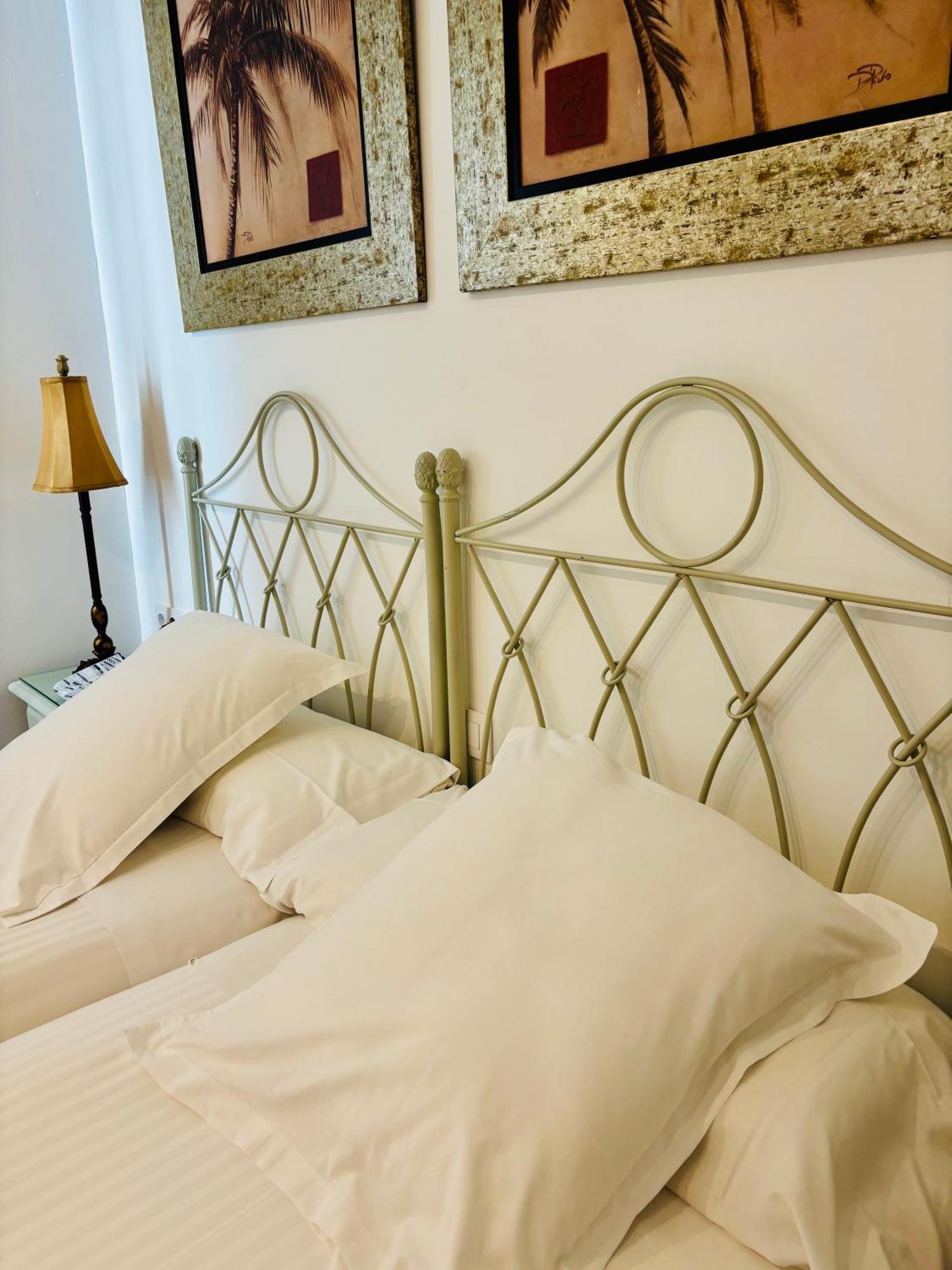 5 Soles Hotell Carmona  Eksteriør bilde